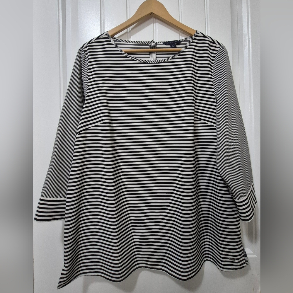 Womens Tommy Hilfiger Blouse Size Large